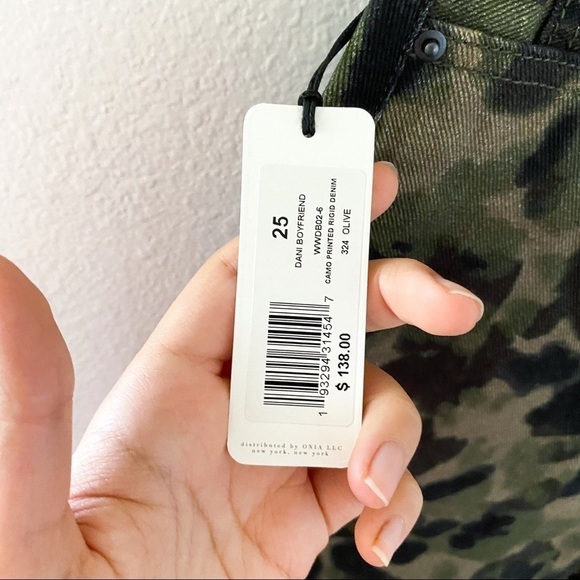 WeWoreWhat Dani Boyfriend Jeans Camo High Rise Olive Size 25 NWT - Picture 7 of 10